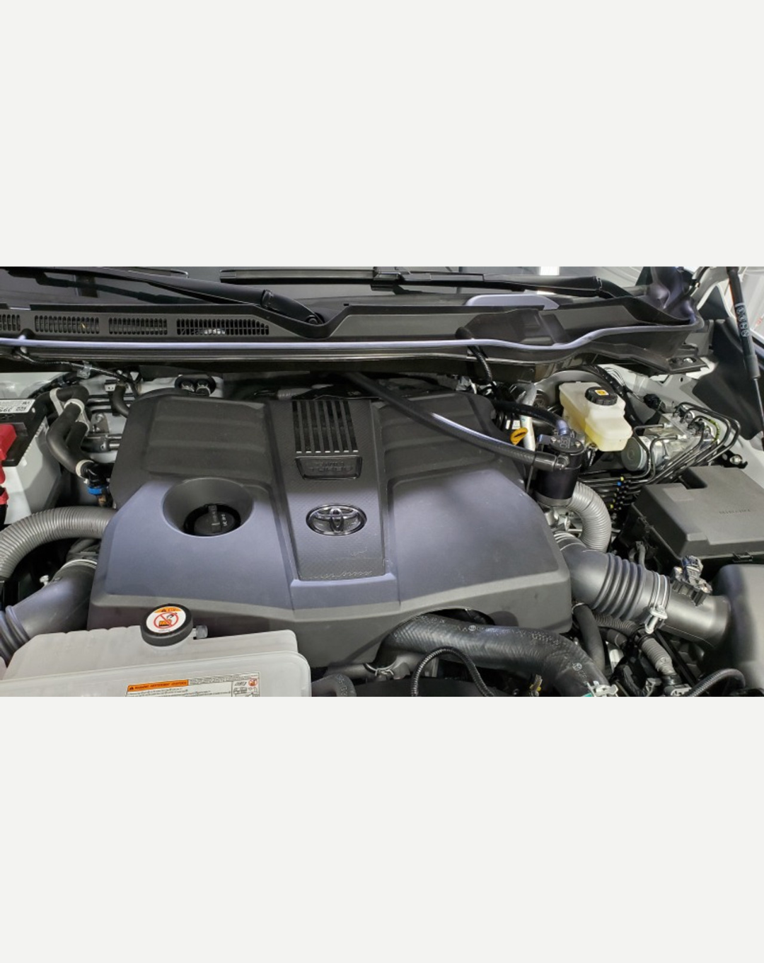 J&L Oil Separator Toyota Tundra 3.5L (2022) / LC300 TT / LX600 TT 3115D-B