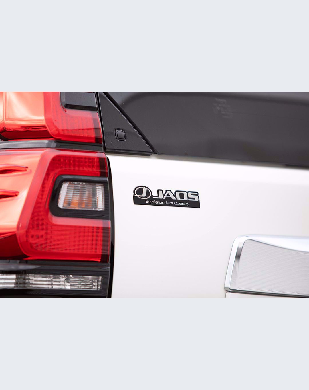 JAOS Emblem Hibosscal (B640101)